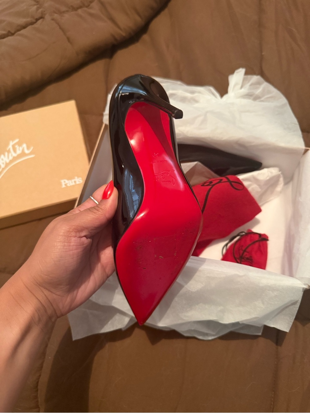 Christian Louboutin Black Patent Stiletto Pumps with Red Sole - Picture 4 of 9